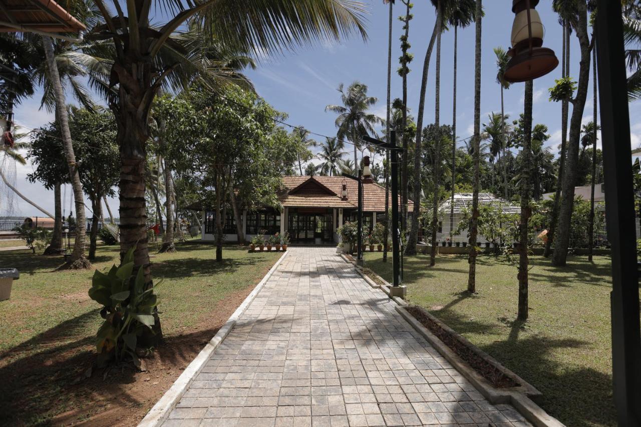 Kallanchery Retreat Kochi Esterno foto